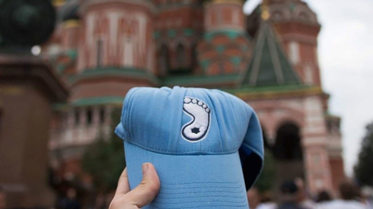 Tar Heel hat in front of St. Basil's Cathedral